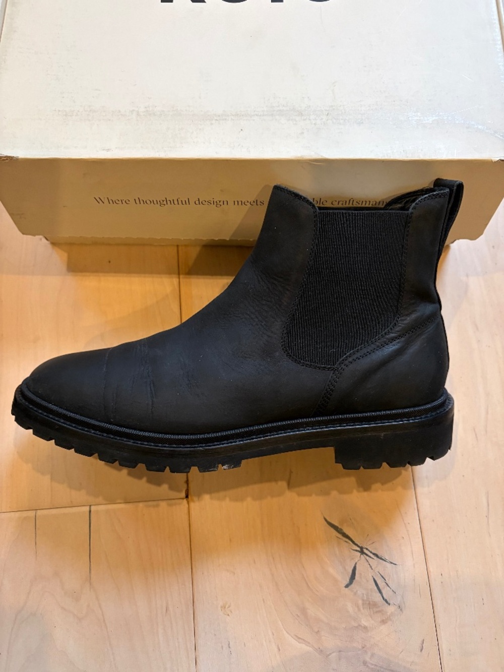 KOIO Fermo Leather Chelsea Boot